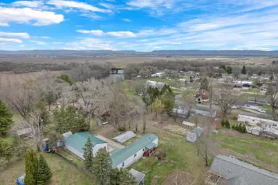 440 N 1st Street, Kellogg, MN 55945 - Photo 16