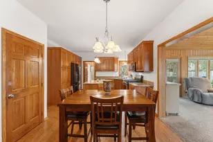 10129 Horseshoe Trail, Eden Prairie, MN 55347 - Photo 8