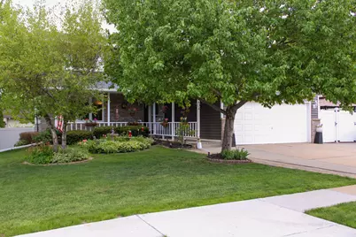 4404 57th Street NW, Rochester, MN 55901 - Photo 2
