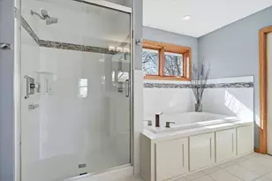 17811 Hollybrook Trail, Lakeville, MN 55044 - Photo 22