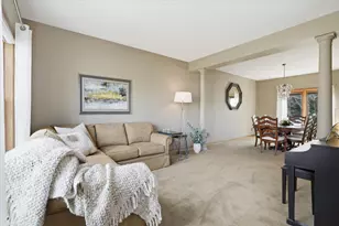 17811 Hollybrook Trail, Lakeville, MN 55044 - Photo 16