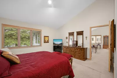 7160 Oak Pointe Curve, Bloomington, MN 55438 - Photo 24