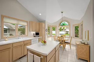 7160 Oak Pointe Curv, Bloomington, MN 55438 - Photo 18