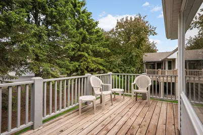 7160 Oak Pointe Curve, Bloomington, MN 55438 - Photo 12