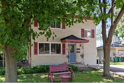 3829 Lake Drive Avenue N, Robbinsdale, MN 55422 - Photo 1