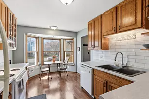 906 Galtier St, Saint Paul, MN 55117 - Photo 12