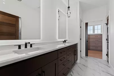 1629 Boelter Estates Drive NW, Rochester, MN 55901 - Photo 18