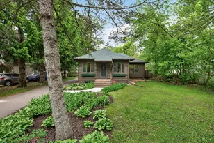 944 Mahtomedi Ave, Mahtomedi, MN 55115 - Photo 1