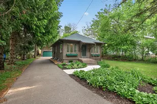 944 Mahtomedi Ave, Mahtomedi, MN 55115 - Photo 2
