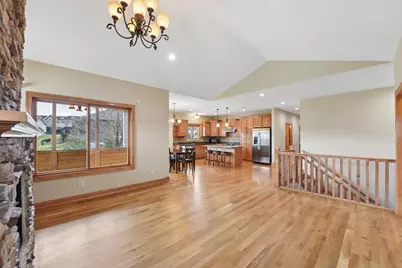 2288 Greenwood Valley Drive, River Falls, WI 54022 - Photo 10
