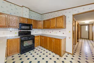 111 Monet Pl, Mankato, MN 56001 - Photo 16