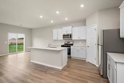 401 Florence Avenue S, Annandale, MN 55302 - Photo 8