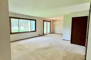 8989 Jasmine Ln S, Cottage Grove, MN 55016 - Photo 18