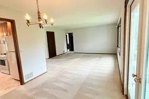 8989 Jasmine Ln S, Cottage Grove, MN 55016 - Photo 16