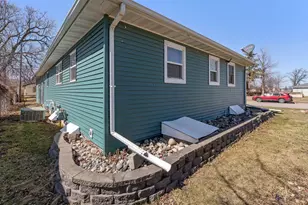 1409 13th Ave N, Moorhead, MN 56560 - Photo 36