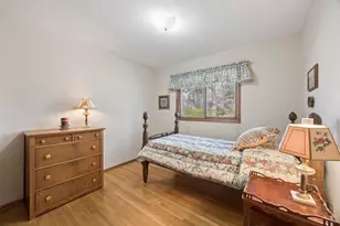 2740 Sherwood Rd, Mounds View, MN 55112 - Photo 14