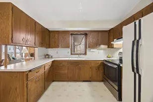 2740 Sherwood Rd, Mounds View, MN 55112 - Photo 12