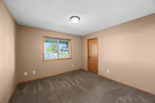 25521 8th St W, Zimmerman, MN 55398 - Photo 34