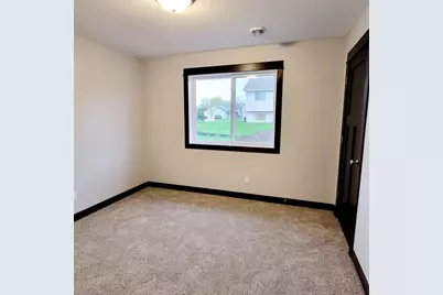 1088 Cullen Street, Saint Peter, MN 56082 - Photo 16