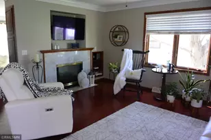 201 Douglas Dr, Glencoe, MN 55336 - Photo 20