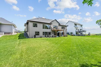 702 Eastland Avenue SE, New Prague, MN 56071 - Photo 6