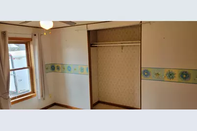 211 4th Avenue SE, Baudette, MN 56623 - Photo 14