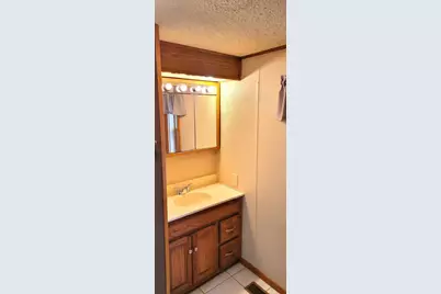 211 4th Avenue SE, Baudette, MN 56623 - Photo 16