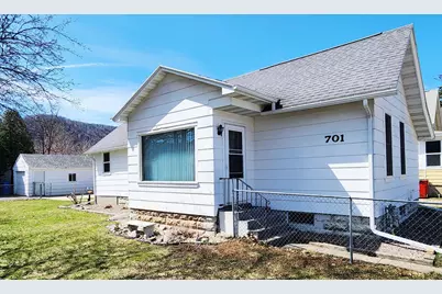 701 Olmstead Street, Winona, MN 55987 - Photo 1