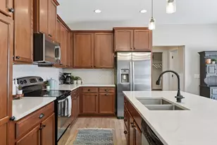 260 Liberty Heights Dr, Chaska, MN 55318 - Photo 10