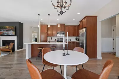 260 Liberty Heights Drive, Chaska, MN 55318 - Photo 14