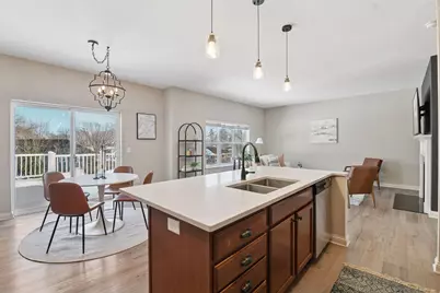 260 Liberty Heights Drive, Chaska, MN 55318 - Photo 12
