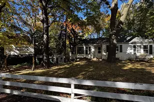 18800 Highland Ave, Wayzata, MN 55391 - Photo 2