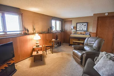 610 Kneale Avenue S, Thief River Falls, MN 56701 - Photo 36