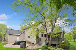 1222 Adrian Cir, Chaska, MN 55318 - Photo 50