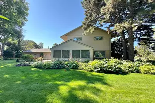14 Mid Oaks Rd, Roseville, MN 55113 - Photo 48