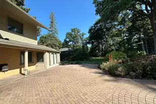 14 Mid Oaks Rd, Roseville, MN 55113 - Photo 46
