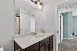 1863 Ivy St, Shakopee, MN 55379 - Photo 32