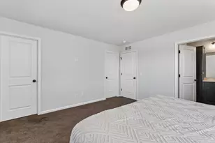 1863 Ivy St, Shakopee, MN 55379 - Photo 20