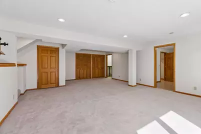 1120 Vagabond Lane N, Plymouth, MN 55447 - Photo 32