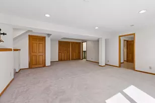 1120 Vagabond Ln N, Plymouth, MN 55447 - Photo 32