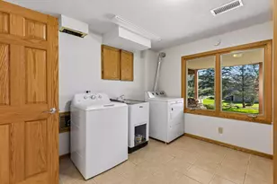 1120 Vagabond Ln N, Plymouth, MN 55447 - Photo 34