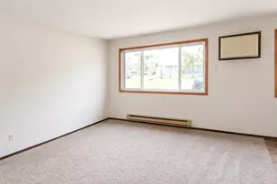 320 1st St, Clinton, MN 56225 - Photo 6