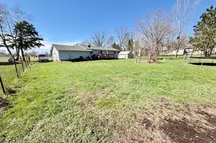 406 W Gilbertson St, Battle Lake, MN 56515 - Photo 8
