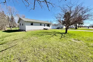 406 W Gilbertson St, Battle Lake, MN 56515 - Photo 6