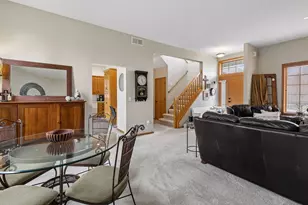 4637 Aspen Ridge Cir, Eagan, MN 55122 - Photo 10