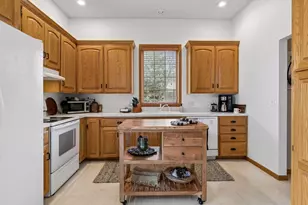 4637 Aspen Ridge Cir, Eagan, MN 55122 - Photo 14