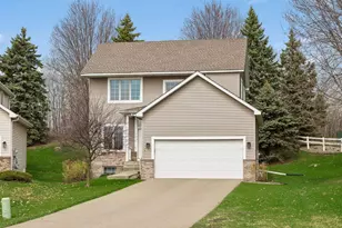 4637 Aspen Ridge Cir, Eagan, MN 55122 - Photo 2