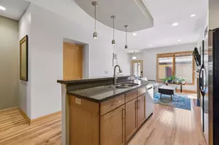3022 Emerson Ave S, Minneapolis, MN 55408 - Photo 10