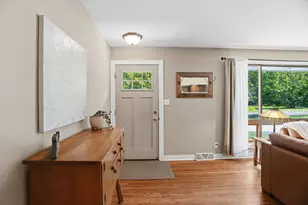 455 Arcwood Rd, Mahtomedi, MN 55115 - Photo 4