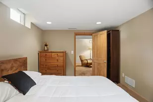 455 Arcwood Rd, Mahtomedi, MN 55115 - Photo 40